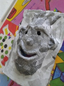 Masque en papier