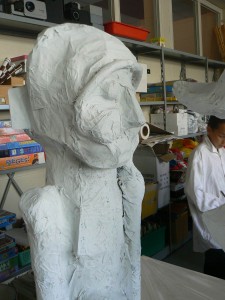 Sculpture peinte en blanc