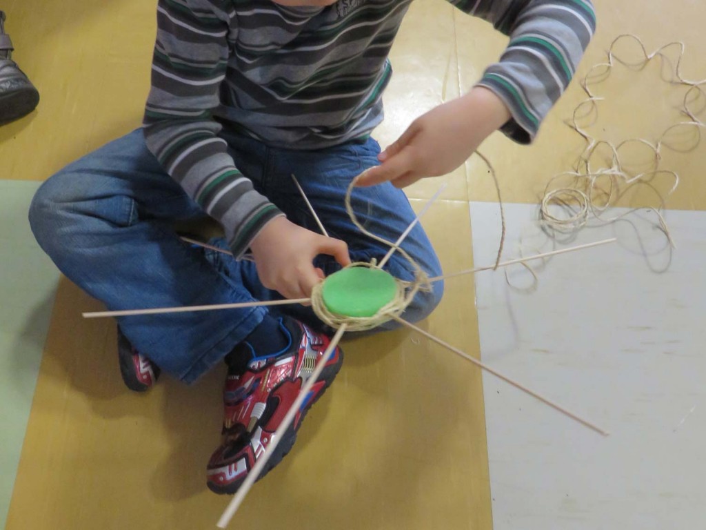 Bâtonnets, ficelle en Sisal et rondelle de mousse