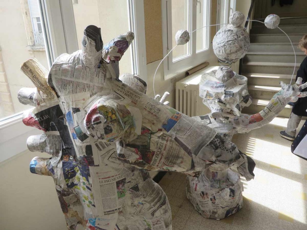 Tête en papier mâché