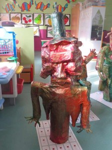 Le bonhomme au visage sévère