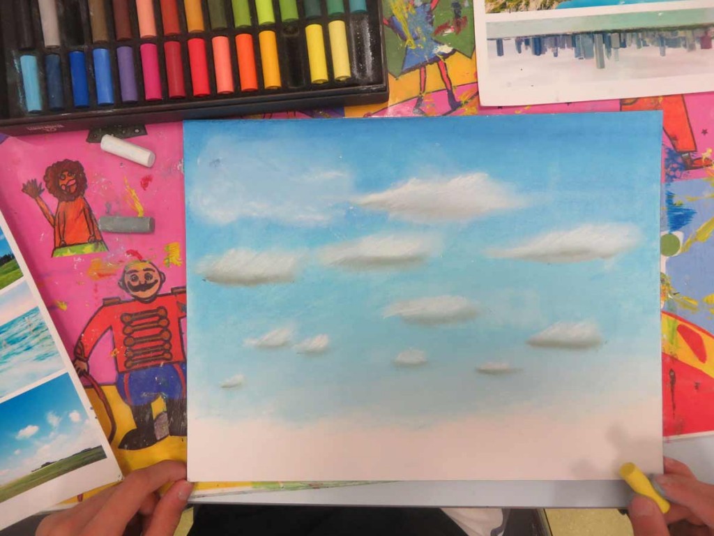 Peindre des nuages de plus en plus petits vers l'horizon