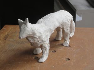 Modeler un animal en argile