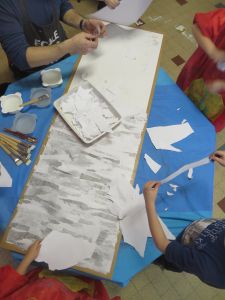 Travail collectif à la maternelle