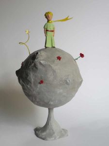 Maquette de petit Prince en papier mâché