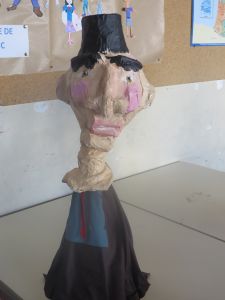 Marionnette en papier mâché