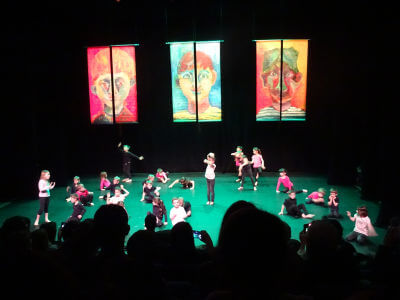 Spectacle de chant présenté par les enfants