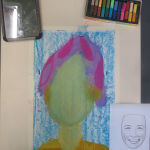 Dessin au pastel sans le visage