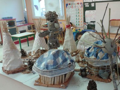 Maquettes de yourtes et de tipis