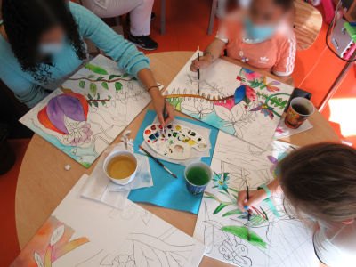 Atelier créatif avec les enfants de l'hôpital HFME