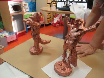 Ateliers artistiques avec les enfants à l'hôpital HFME
