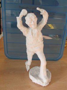 Petite sculpture en bandes plâtrées