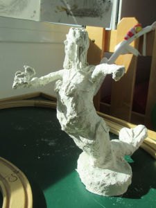 Figurine modelée par un enfant