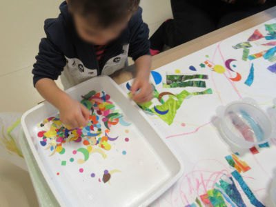 Choisir des petites formes colorées