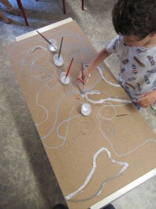 Création de grands tableaux collectif avec les enfants