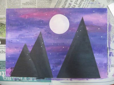 3 pyramides sous la lune