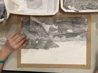 Création d'un paysage en papiers déchirés