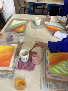 Réalisation des maquettes en collage découpage