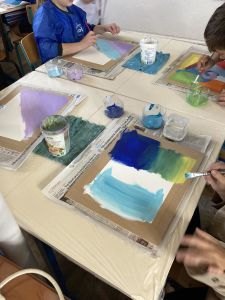 Peinture des fonds colorés