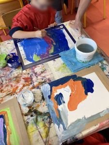 Artiste intervenant en milieu scolaire