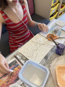 Ateliers créatifs avec les enfants hospitalisés