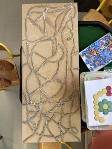 Le tableau est prêt à être peint