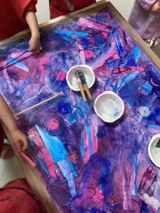 Découvrir les couleurs à la maternelle