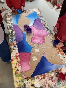 Composition autour du violet