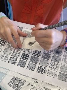 Dessiner directement avec un feutre fin