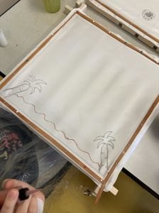 Dessin à la Gutta appliquée avec une burette