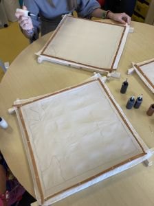 Tracé de motifs avec de la Gutta transparente