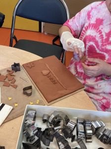 Ateliers créatifs avec les enfants hospitalisés