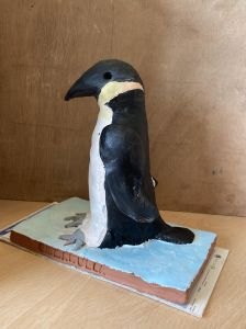 Petit pingouin en argile