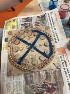 Puis les enfants utilisent des encres colorées