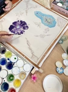 Jouer avec les couleurs et les taches