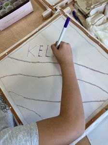 Kelia signe déjà son oeuvre