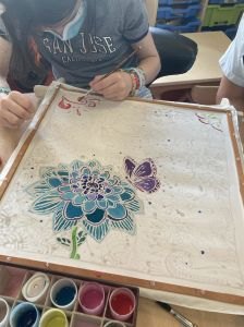 Atelier créatif pour aller mieux à l'hôpital