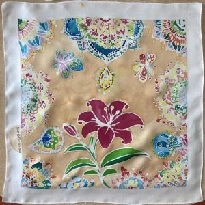 Créer soi-même son foulard en soie