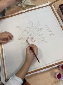 Couleurs pastel pour la fleur peinte par Hafsa