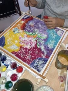 Foulard aux teintes vives